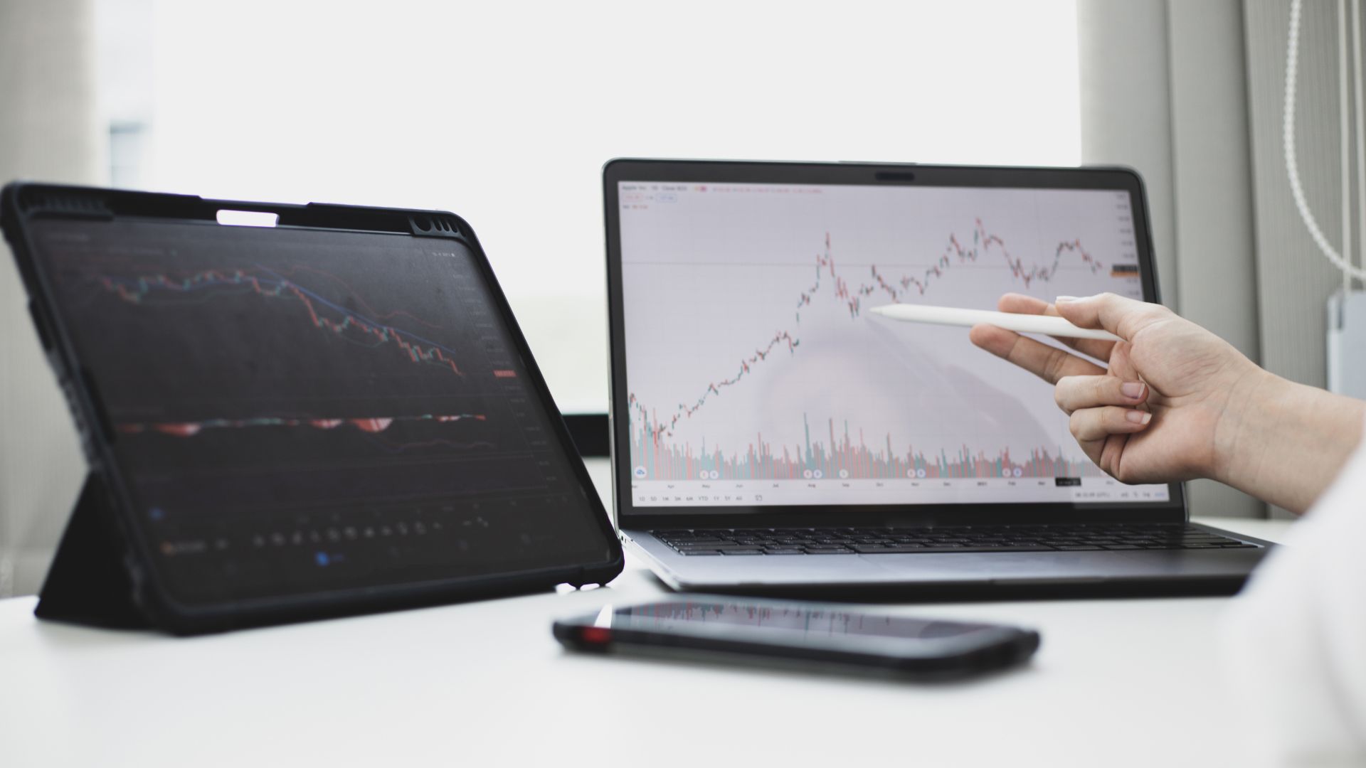 Các trường phái trong phân tích forex phổ biến nhất hiện nay Các trường phái trong phân tích forex phổ biến nhất hiện nay