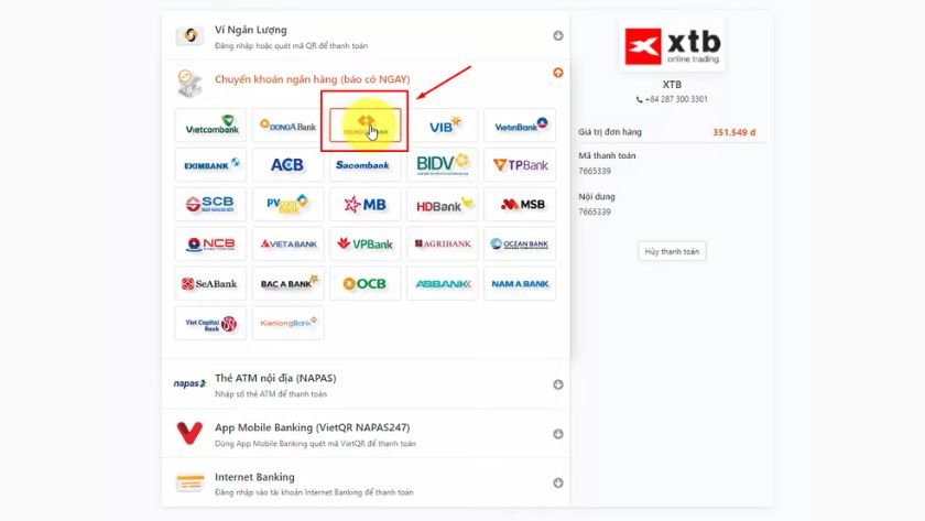 Hướng dẫn chọn ngân hàng Techcombank làm tài khoản thanh toán trên nền tảng XTB Giao diện lựa chọn tài khoản ngân hàng thanh toán trên XTB với Techcombank được chọn làm ví dụ