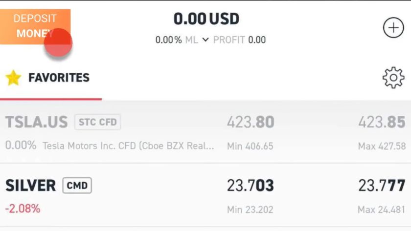 chọn Deposit Money trên ứng dụng XTB để nạp tiền nhanh chóng Giao diện ứng dụng XTB trên điện thoại với mục Deposit Money (Nạp tiền) được chọn