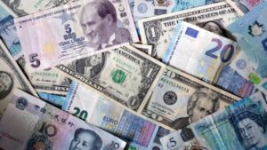Đồng USD tăng sau bài phát biểu của Powell; đồng euro suy yếu